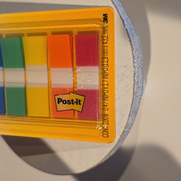 ⭐️ 2016 Small/Tiny Post - it Flags.     (0.47 in. / 1.7 in.) - Picture 4 of 10